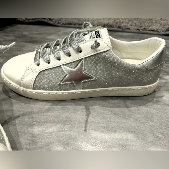 NWT Vintage Havana sneakers size 7 - Picture 7 of 9